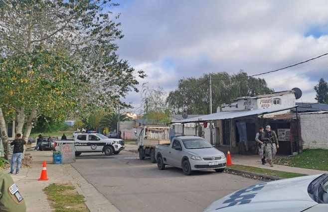 Ataque a balazos en zona de Casavalle. Foto: Valeria de los Santos, Subrayado.