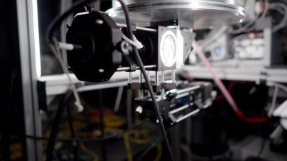 Sistema láser&nbsp; para probar sensores cuánticos.