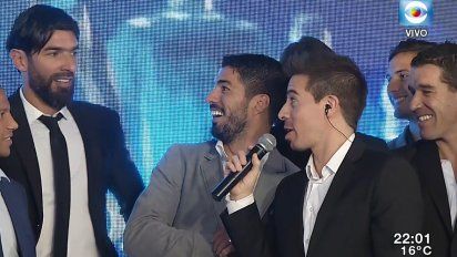jugadores de la seleccion uruguaya en la gala de la fundacion celeste