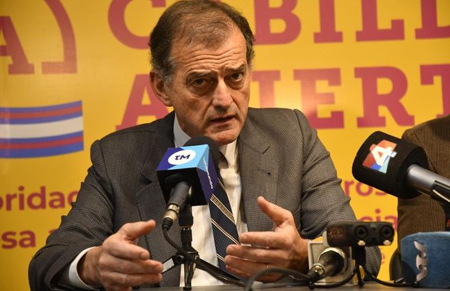 guido-manini-rios-cabildo-abierto-foco-uy.jpg