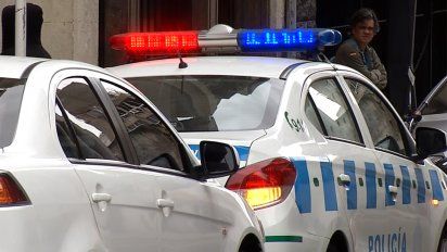 quisieron rapinarlo, se resistio y lo apunalaron en el pecho