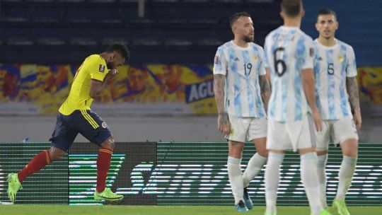 Borja celebra el gol del empate ante Argentina cuando terminaba el partido.