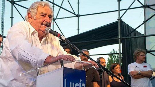 mujica acto