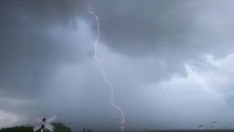 Advertencia amarilla por tormentas puntualmente fuertes para dos departamentos
