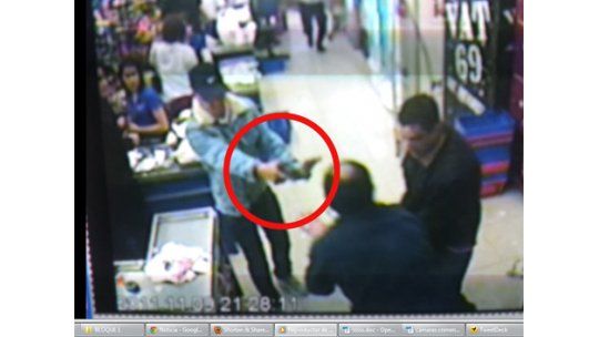 Video registra asesinato a sangre fría del guardia de seguridad