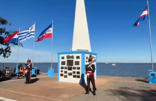 acto-desembarco-playa-de-la-agraciada