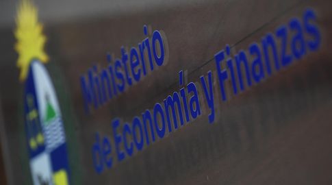 Uruguay concreta hoy la primera emisión de títulos de deuda en mercados internacionales