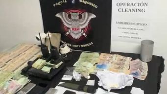 operacion cleaning: seis detenidos en allanamientos y la incautacion de droga, dinero en efectivo y dispositivos electronicos