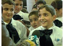 Mil niños de escuelas rurales disfrutaron del ballet del Sodre