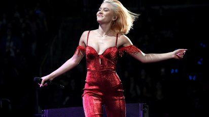 la cantante sueca zara larsson anuncia rotura de contrato con huawei