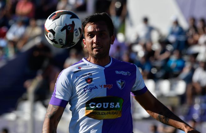 nacional fenix clausura 2024 fecha 12 foco uy (1).jpg