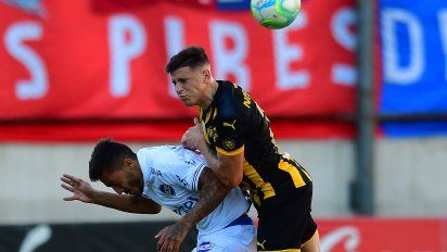 nacional y penarol empataron 1-1, con dos goles en contra