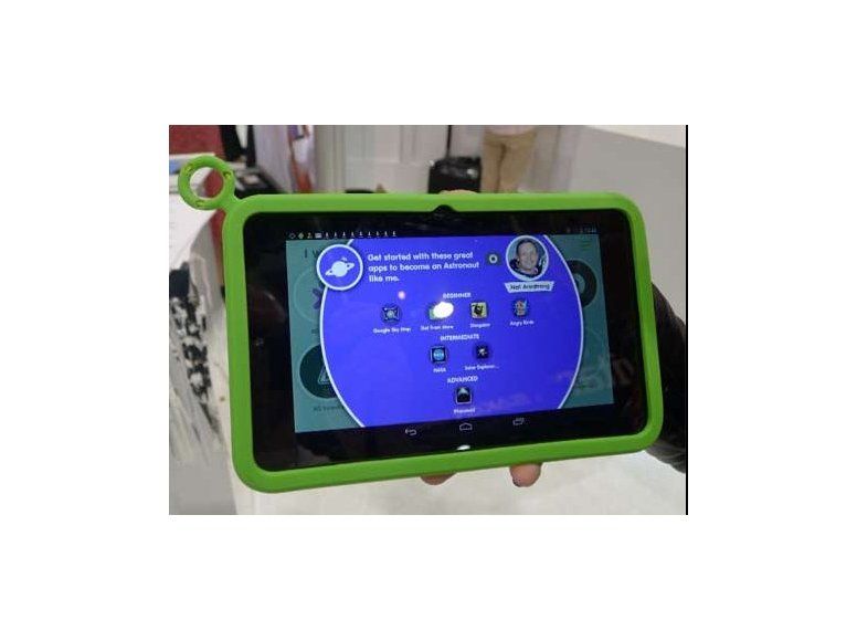 Hoy entregan Ceibalita número 1.000.000 en escuela de Nuevo París