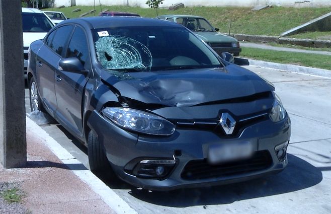 Así quedó el auto del futbolista de Peñarol tras el accidente.