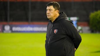 despidieron al mono burgos por comentarios sobre la joven estrella del barca lamine yamal