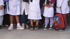BPS suspenderá el cobro de 3.968 asignaciones familiares a niños y adolescentes por no asistir a clases
