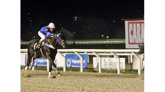 Impérrito y Steen figuras del fin de semana en Maroñas