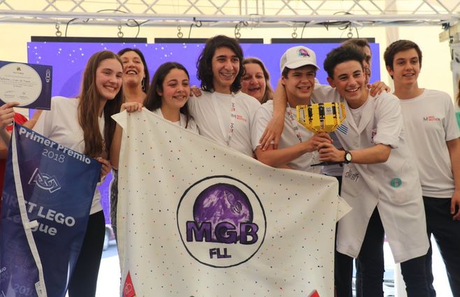 Los integrantes de Mig_Botics