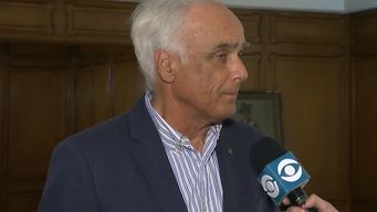 constitucionalista aseguro que hay una incompatibilidad y viera no puede presidir colonizacion siendo colono