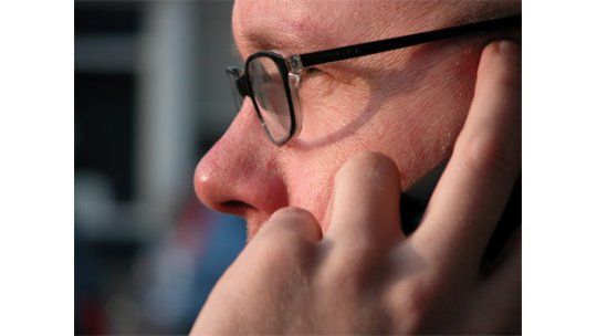 Abogados cuestionan uso de escuchas telefónicas