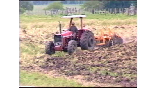subrayado_media_legacy/CAMPO_02.png