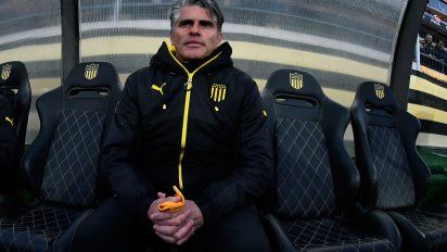 penarol juega a las 21 horas ante independiente medellin en miami