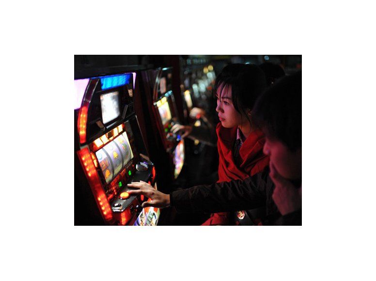 Juegos en línea: preocupa a especialistas las apuestas de menores