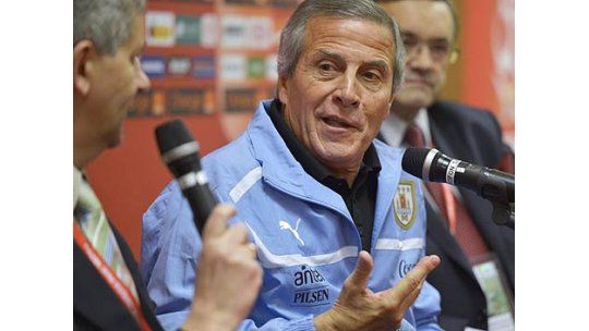 Partido con Polonia es muy importante “tras un mes y medio fatal”