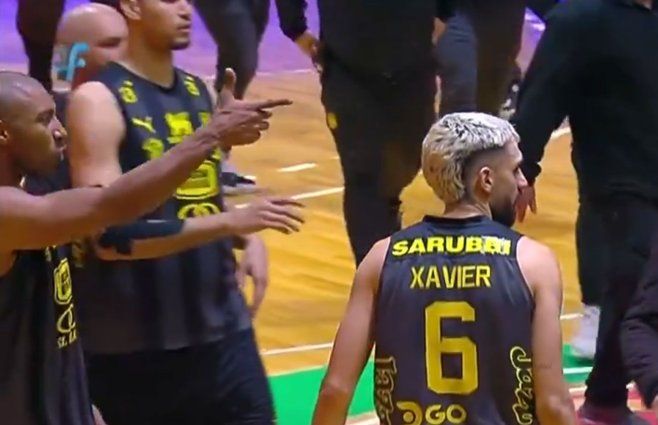 Captura de pantalla de la transmisión de Tenfield por VTV.