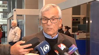 gobierno busca avanzar en medidas alternativas para mantener puestos de trabajo tras incendio en planta automotriz