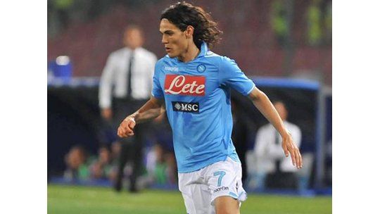 Cavani evitó la derrota del Nápoli ante el Bolonia