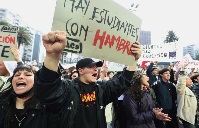 marcha educación dante fernandez foco uy (1).jpeg