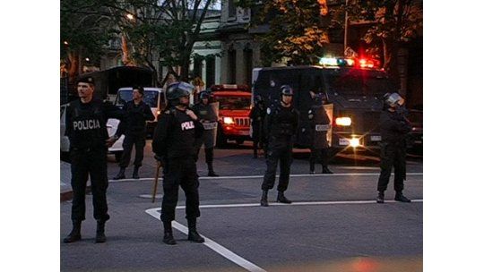 Incidentes aurinegros en 18 de Julio; dos detenidos y destrozos