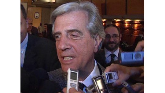 Vázquez dijo que privatizó Pluna por el conflicto con Argentina