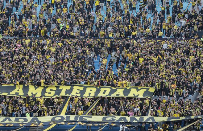 peñarol river plate foco uy clausura 2023 (8) tanda 1.jpeg