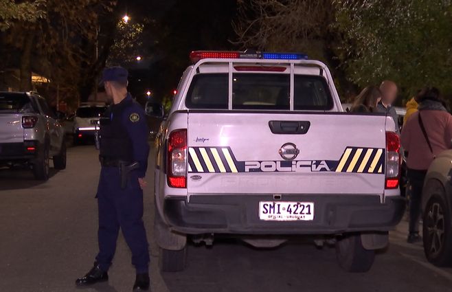 patrullero-policia-centro-cordon-parque-rodo-homicidio-rapiña-archivo