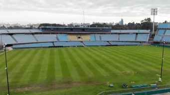 jugadores de la seleccion uruguaya salieron publicamente a respaldar medida de la mutual