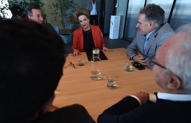 orsi dilma focouy (2).jpeg