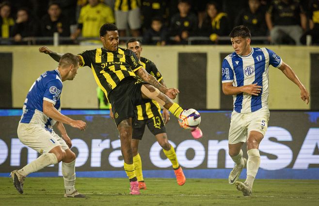Peñarol VS Juventud. Foto: Foco UY