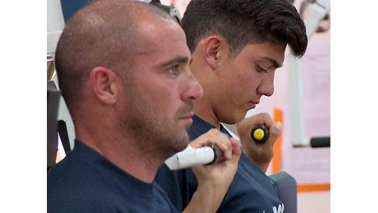 El regreso de Walter Pandiani visto por la Agencia AFP