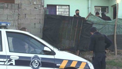 un hombre fue asesinado de un disparo en la cabeza y por el caso fue detenida una mujer