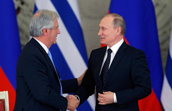 Vazquez-y-Putin-AFP-bien.jpg