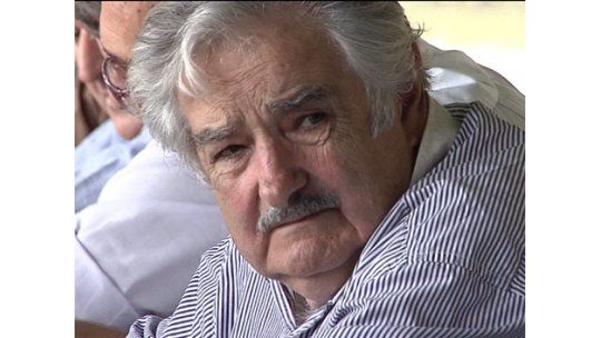 Mujica calmó con más plata la molestia de los intendentes blancos