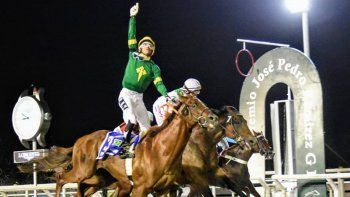 Subrayado | 10 TURF 7 DE ENERO