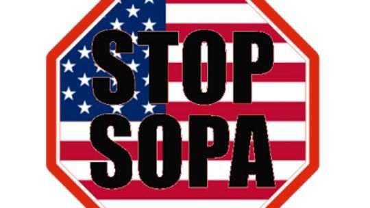 Wikipedia lidera apagón informático por ley antipiratería en EEUU