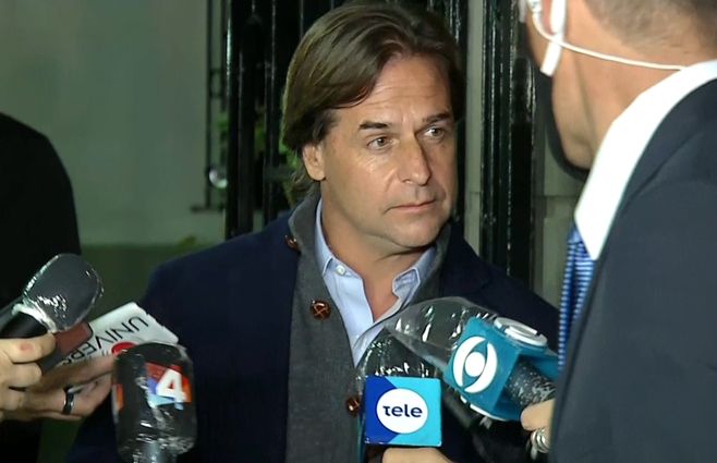 Lacalle-Pou-con-Vázquez.jpg