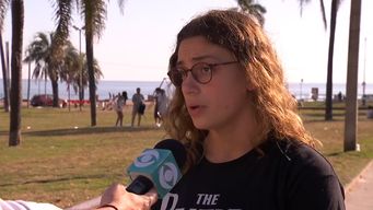 cuando entramos se sentia un olor raro y habia barro, dijo una de las nadadoras que se intoxico en aguas abiertas