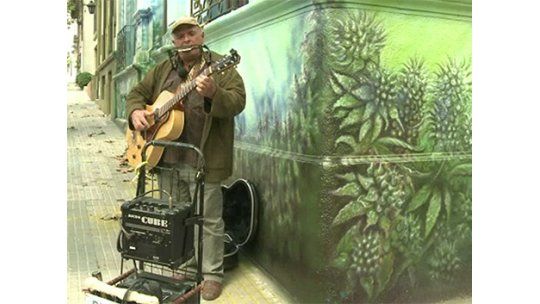 Abrieron la primera “biblioteca cannábica” en zona de Parque Rodó