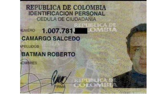 ¿Qué pasaría si te llamaras Batman Camargo o Mike Lítoris?