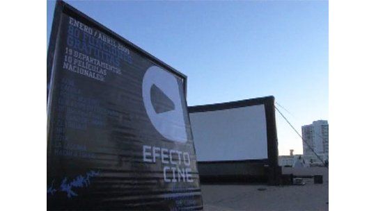 Efecto Cine comienza su gira de cine al aire libre